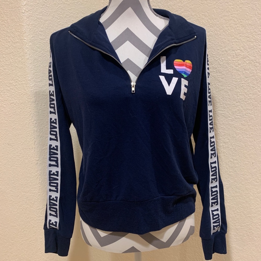 Quarter zip sporty love top with detailed sleeves size medium